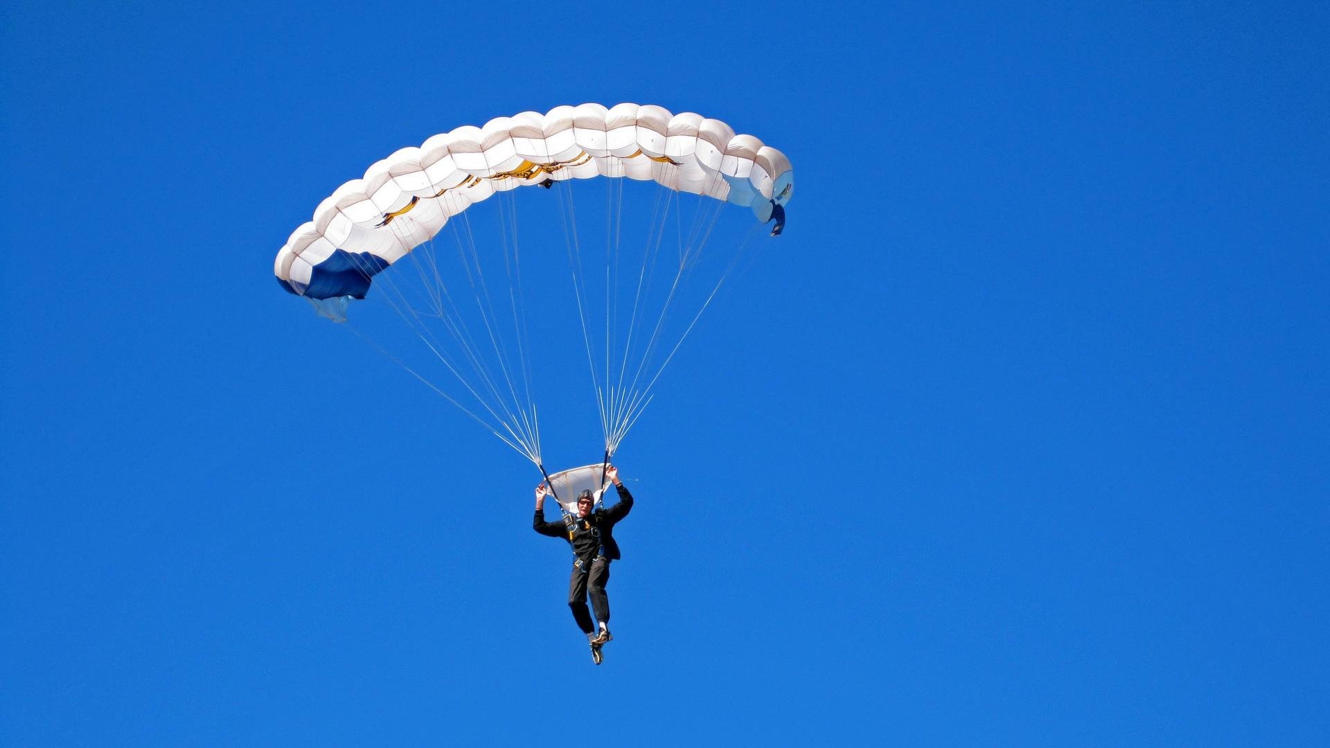 亚洲杯中国青年队晋级 球迷支持青年力量，中国足球亚青赛